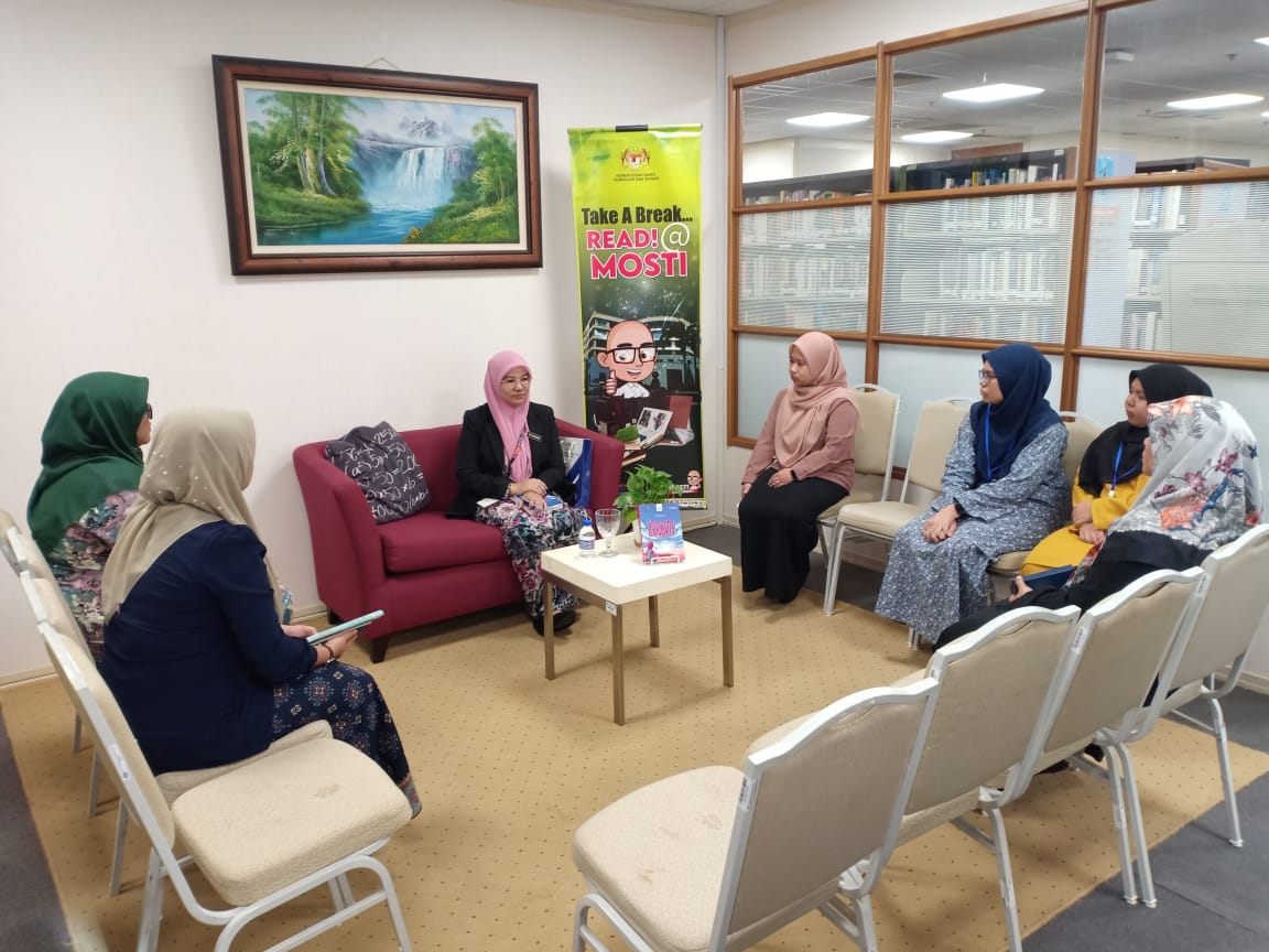 13 Nurin Syazwani Binti Mohd Adi Mosti (1) 13 Nurin Syazwani Binti Mohd Adi Mosti (1)