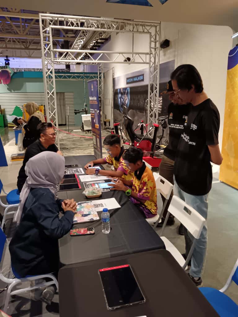 whatsapp-image-2025-10-26-at-10-25-17-am whatsapp-image-2025-10-26-at-10-25-17-am