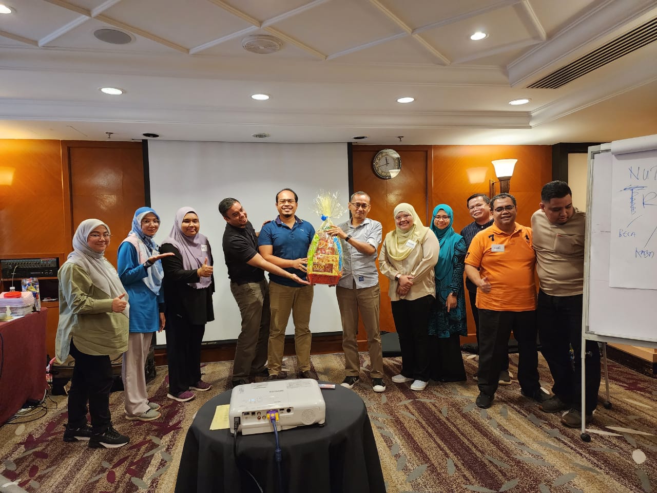 7f0a029d 9541 466a 9079 0ceb35150d43